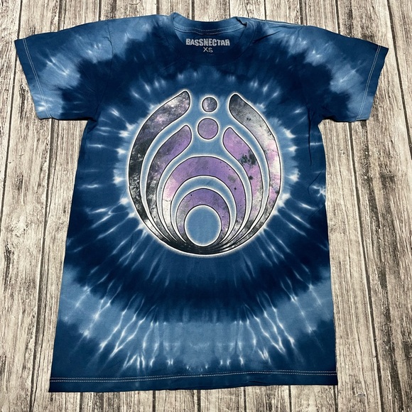 Adult XS BassNectar Blue Tie Dye Purple Graphic Shirt Excellent Condition - Picture 1 of 7